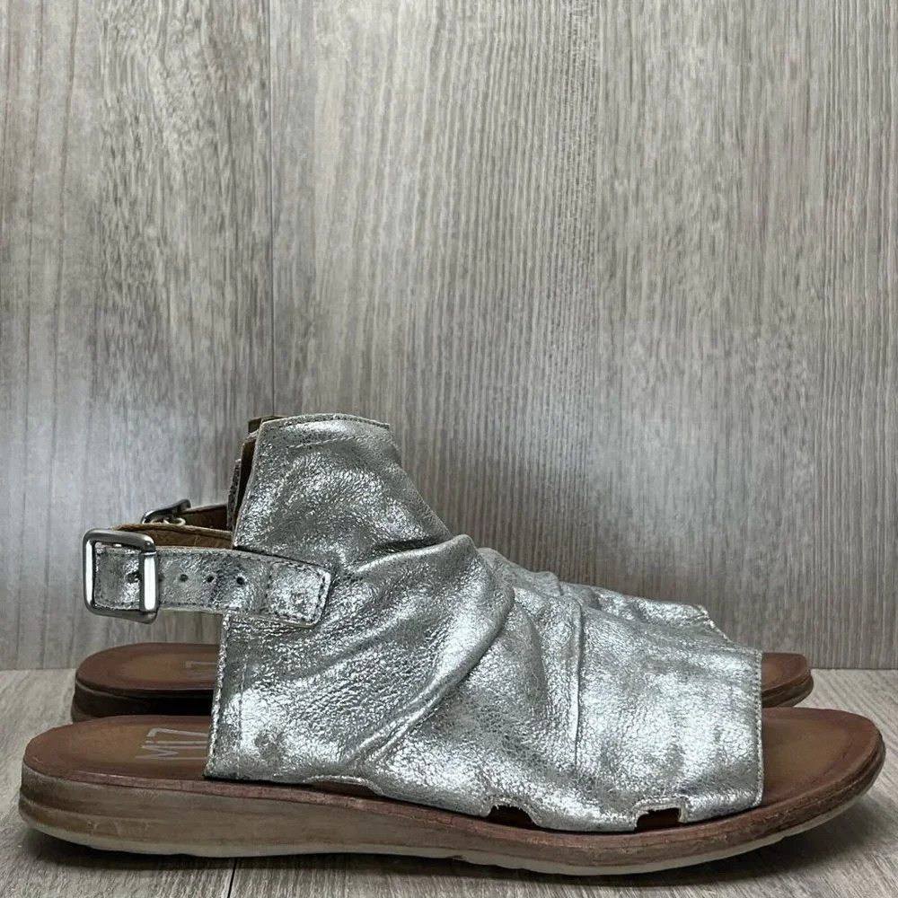 Miz Mooz Sandals Womens 36 US 5.5-6 Fallon Metallic Slingback Gladiator Silver - Picture 4 of 12